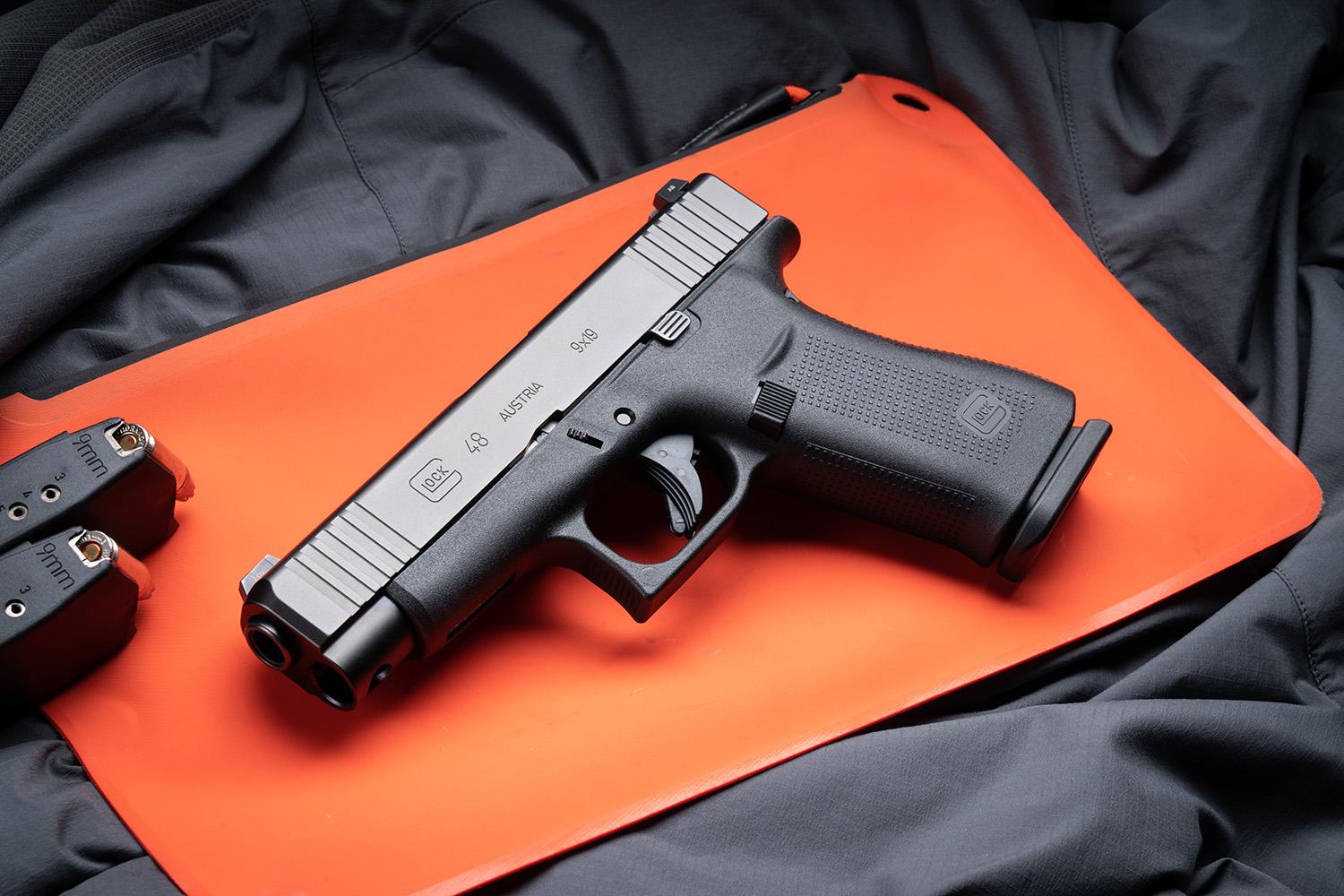 Glock G48 Compact Pistol G48AUT, 9mm Luger, 4.17", Textured Beavertail Grips, Black nDLC Finish, 10 Rds